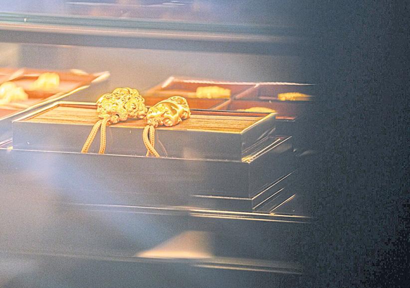 Laopu Gold's 2,300% rally faces test after stock hits HK$1,000