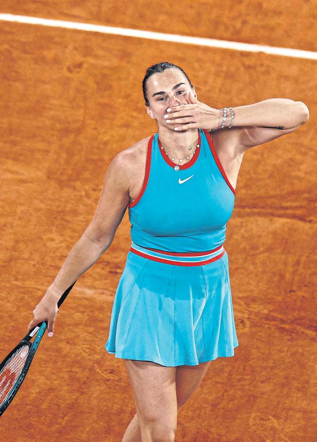 Sabalenka ends Swiatek Paris streak
