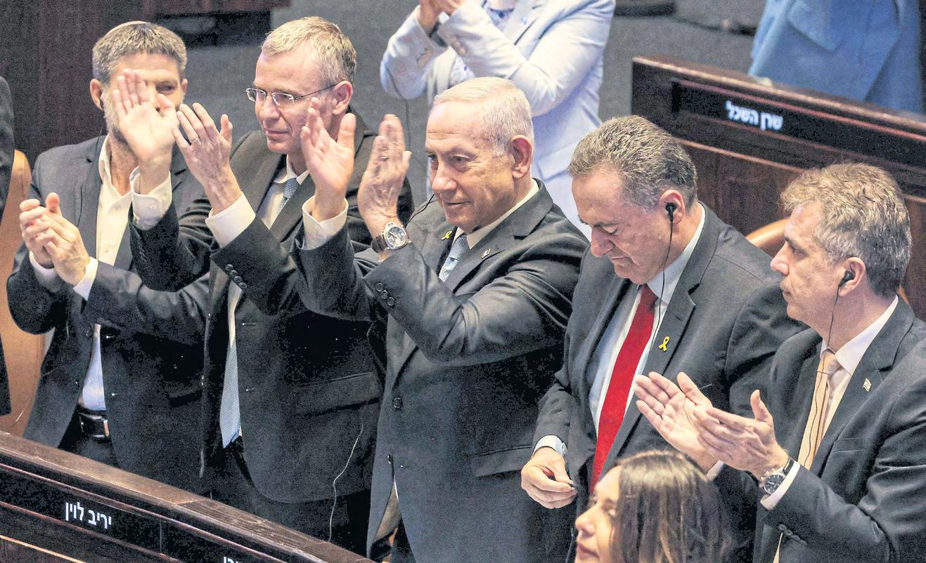 Netanyahu survives bid to dissolve Knesset