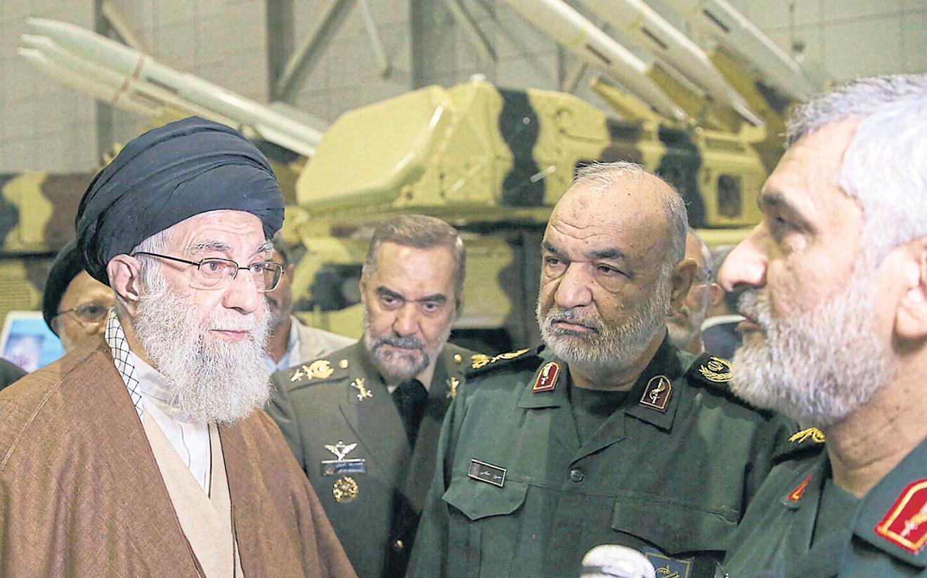 Israel's attacks hint at regime change