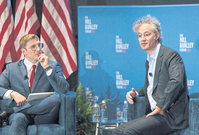 Lawmakers press Palantir for details of US contracts