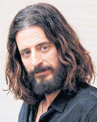 Actor who plays Jesus on TV’s The Chosen visits Vatican