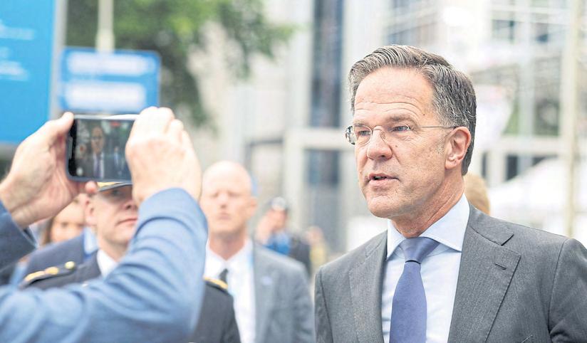 Leaders seek to placate US, keep alliance united