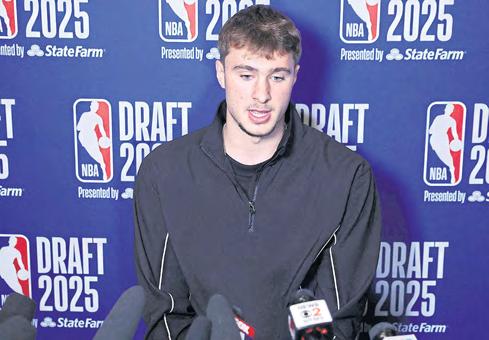 Flagg expected to be taken first by Mavericks in NBA Draft