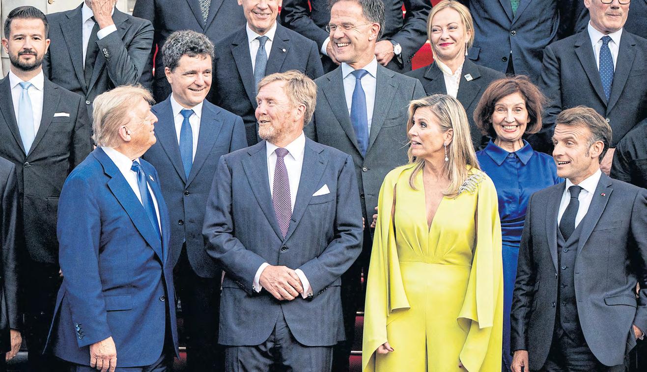 Trump rattles allies as he joins Nato summit