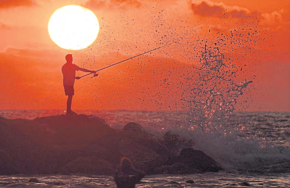 Fragile truce holds as air raids end