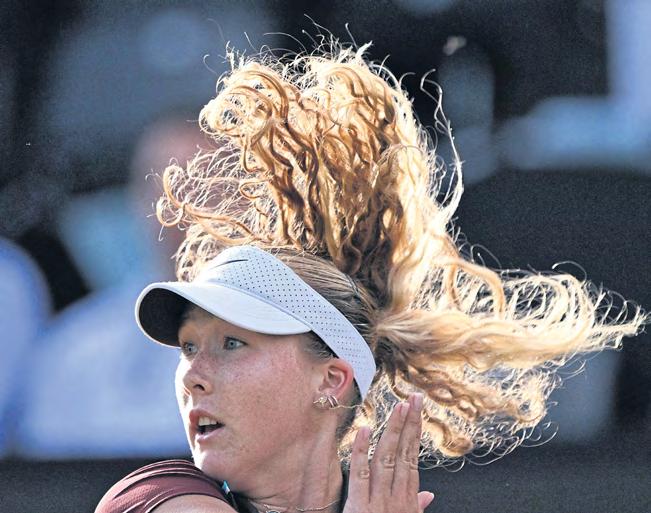 Teen Andreeva ousts Tauson