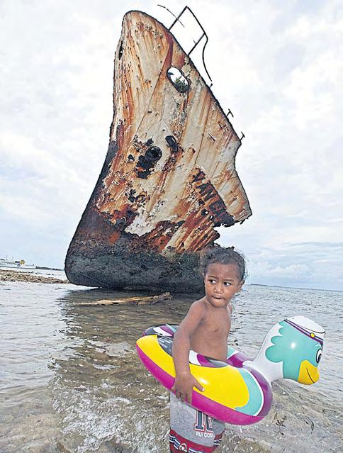 Nearly one-third of Tuvalu seek climate refugee visas