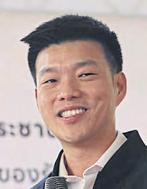 People's Party leader tops PM poll