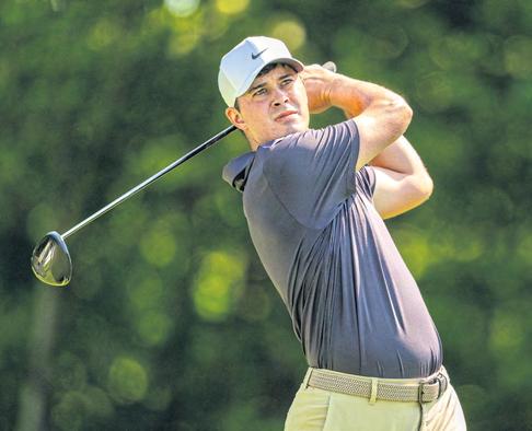 Clutch birdie gives Thompson 1-shot lead