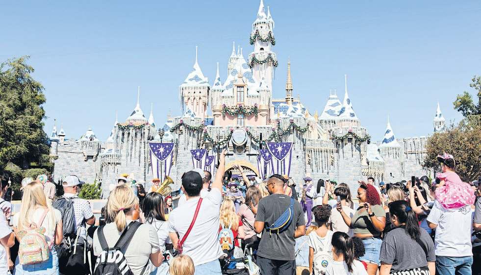 Association upbeat on growth outlook for amusement parks