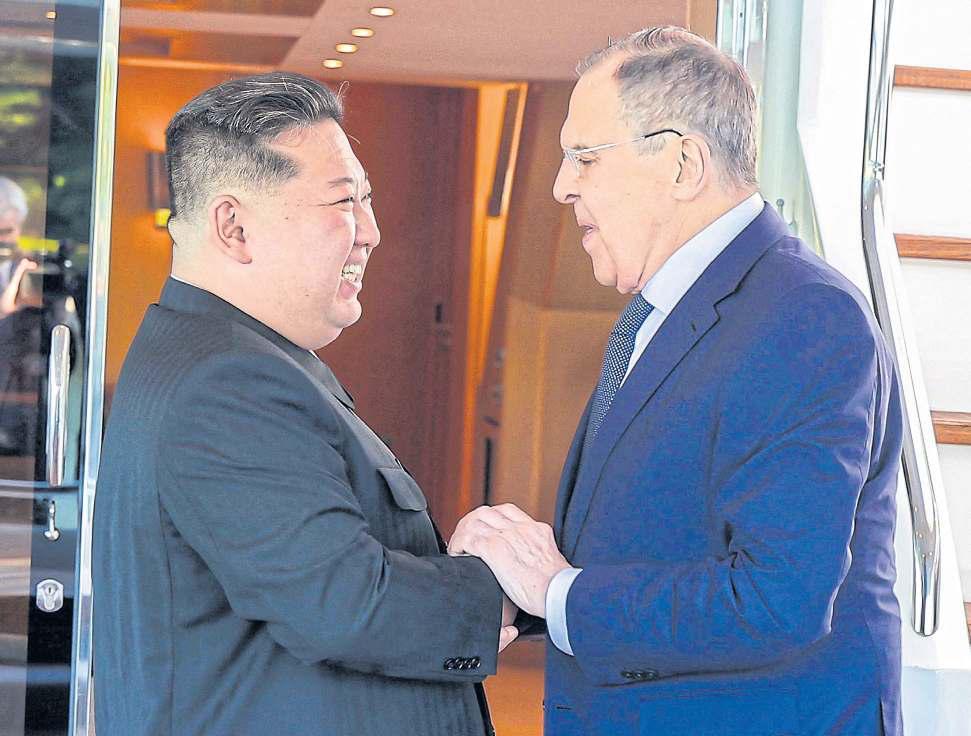 Kim offers Russia help in Ukraine