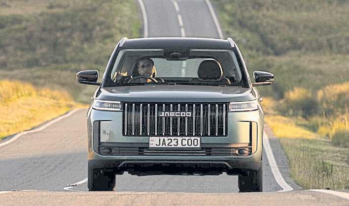 Jaecoo 5 to be unveiled in UK as petrol-powered Evoque rival