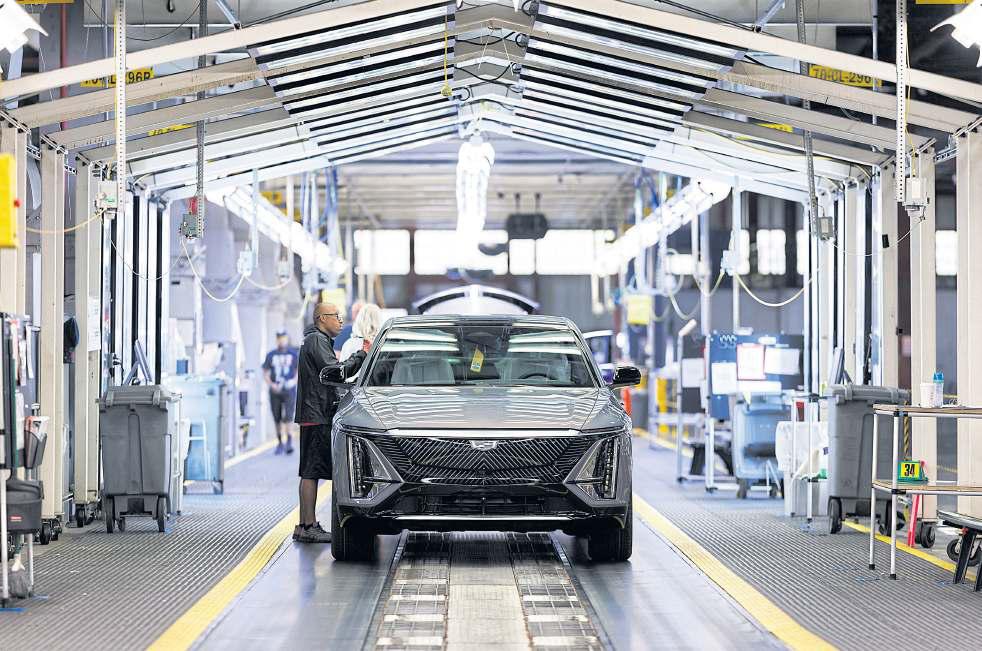 GM profit shrinks on billion-dollar tariff hit in second quarter