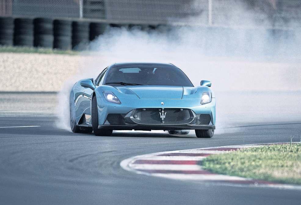MASERATI PLOTS 'PURE', ICE-ONLY FLAGSHIP