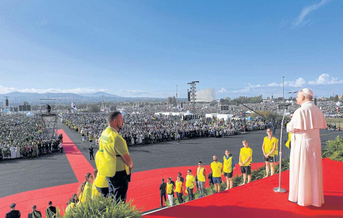 Youth Jubilee ends with mass for pilgrims