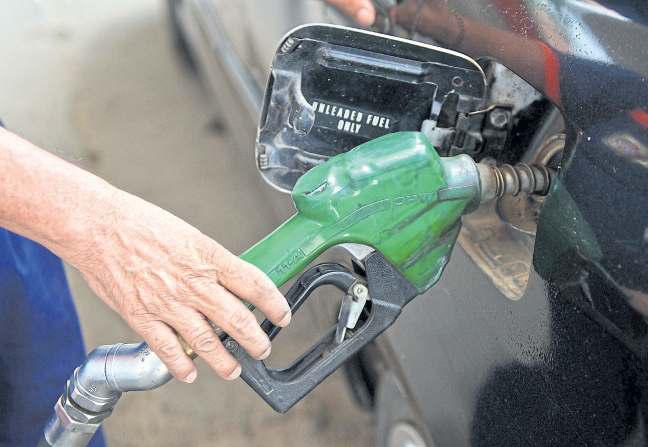 The tycoons who profit from India’s thirst for Russian oil