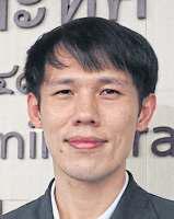 Calls for new mums to get more leave