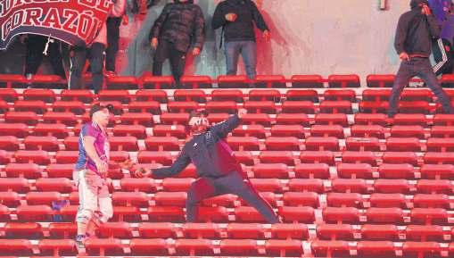 Copa chaos: 90 arrested, 10 hurt as match abandoned