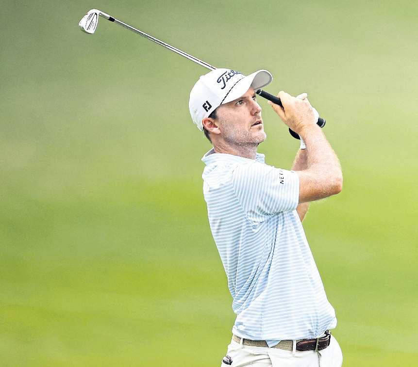 Hot Henley rules East Lake