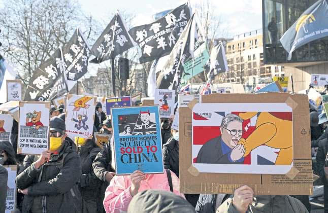 UK delays ruling on new Chinese embassy plan