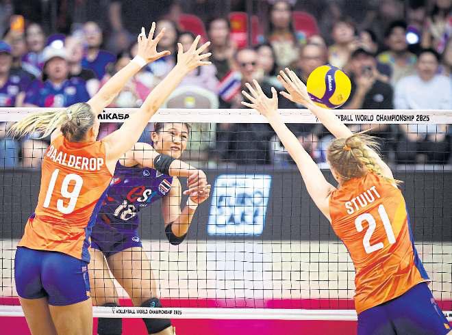 Kingdom players heartbroken in five-set Dutch epic