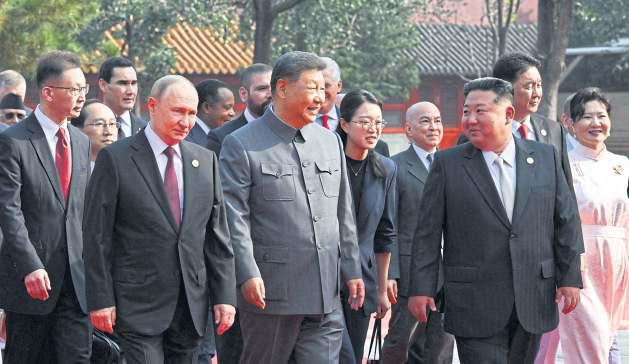 Beijing shows off its military prowess