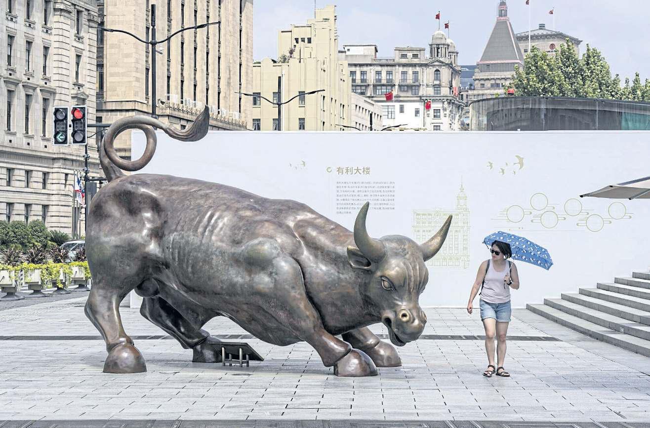 Beijing weighs curbs on stock speculation