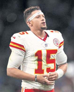 Eagles and Chiefs clash in Super Bowl rematch