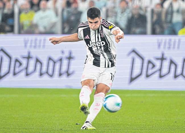 Last-gasp Juventus tame Inter