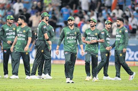 Handshakes snub mars victory