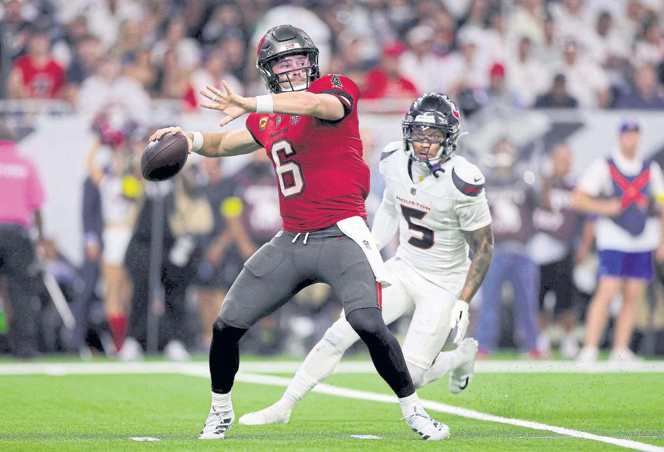 Mayfield magic keeps Bucs perfect