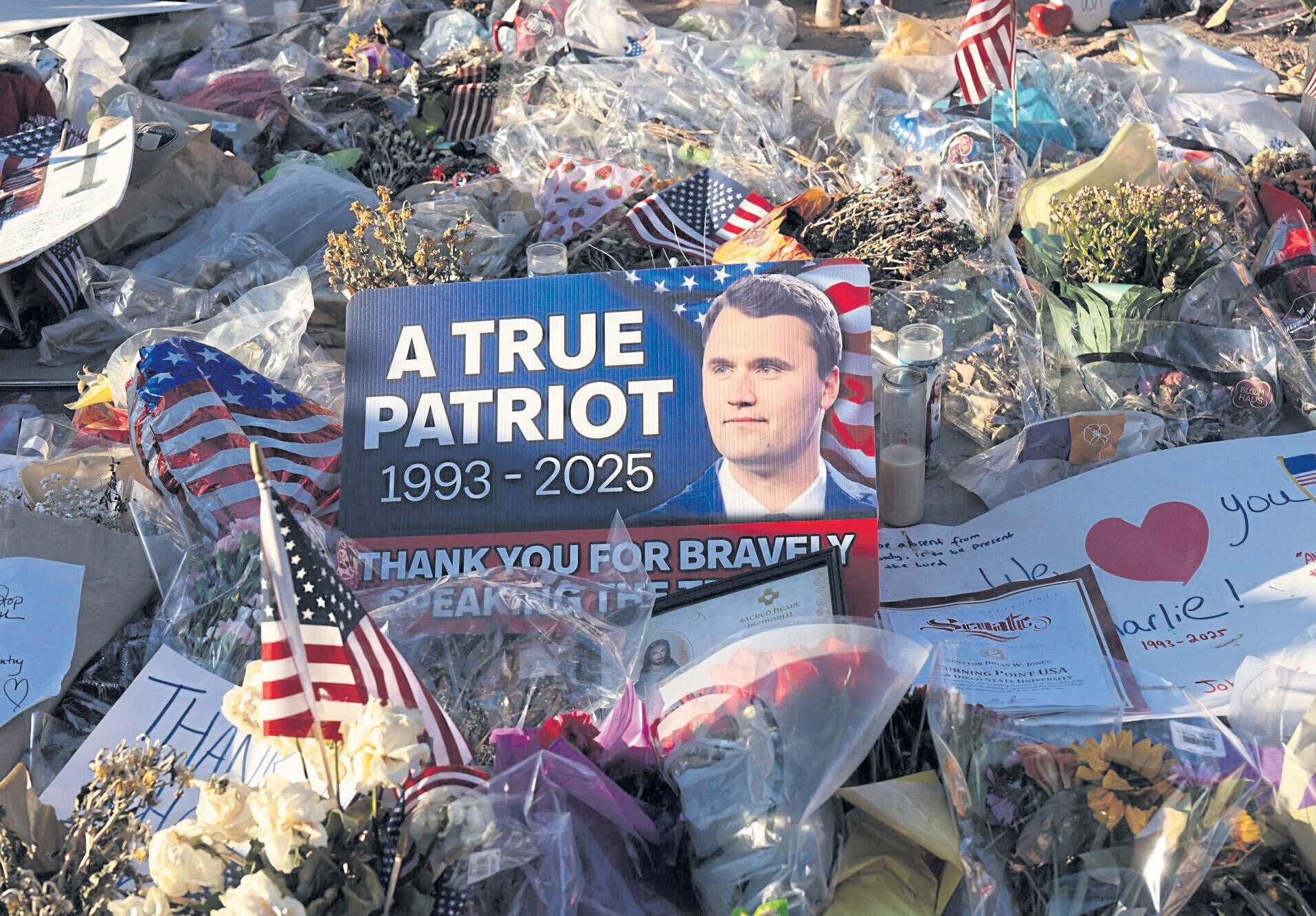 Trump leads Kirk memorial tributes