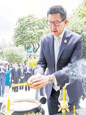 Finance minister calls for fiscal discipline
