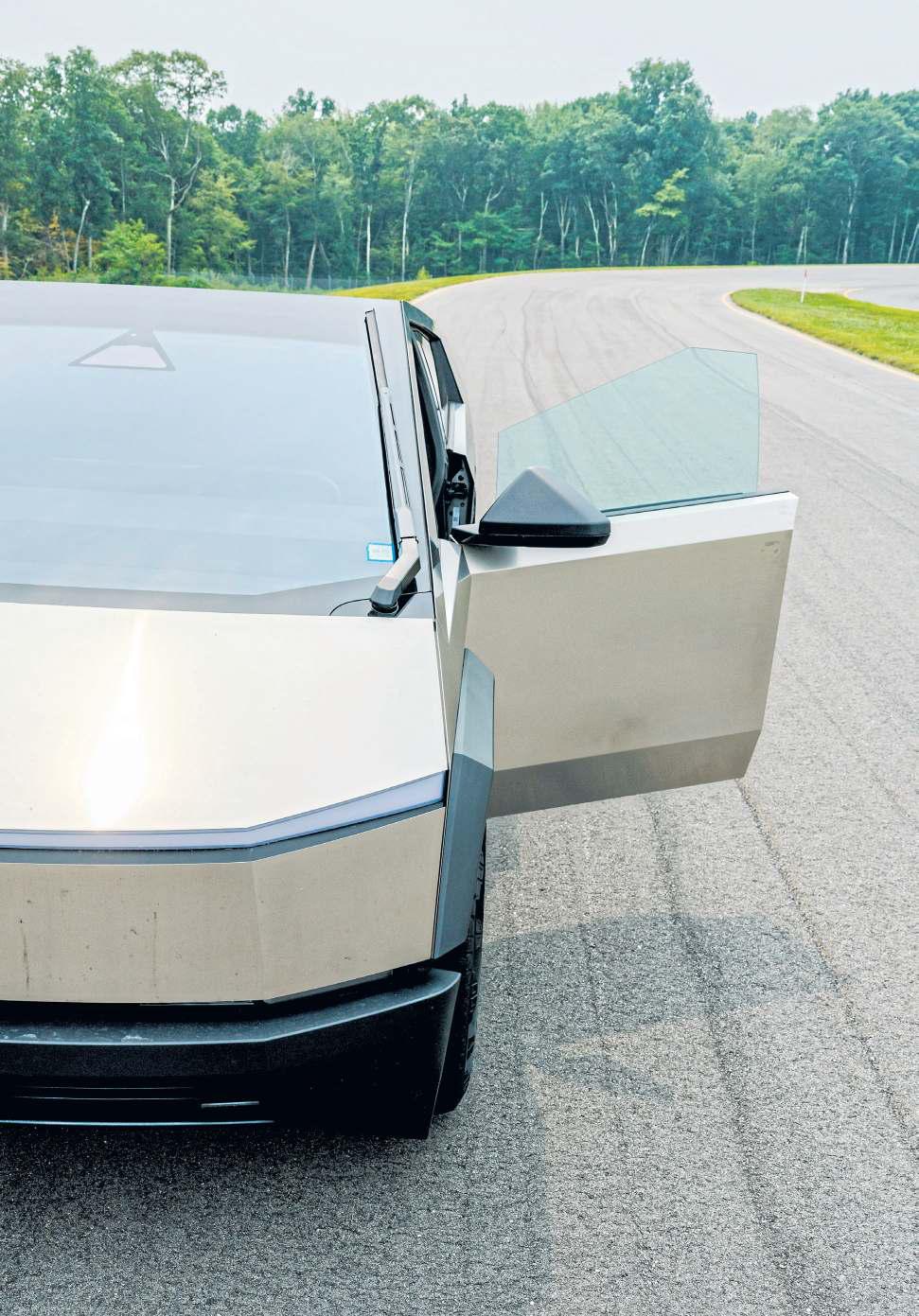 Family sues Tesla for daughter's death
