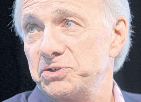 Dalio: Gold safer than dollar