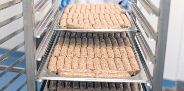 In food label fight, Europeans debate how sausage gets made