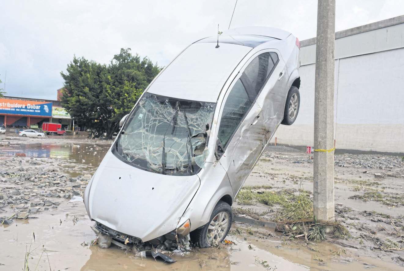 At least 41 dead in torrential Mexico floods