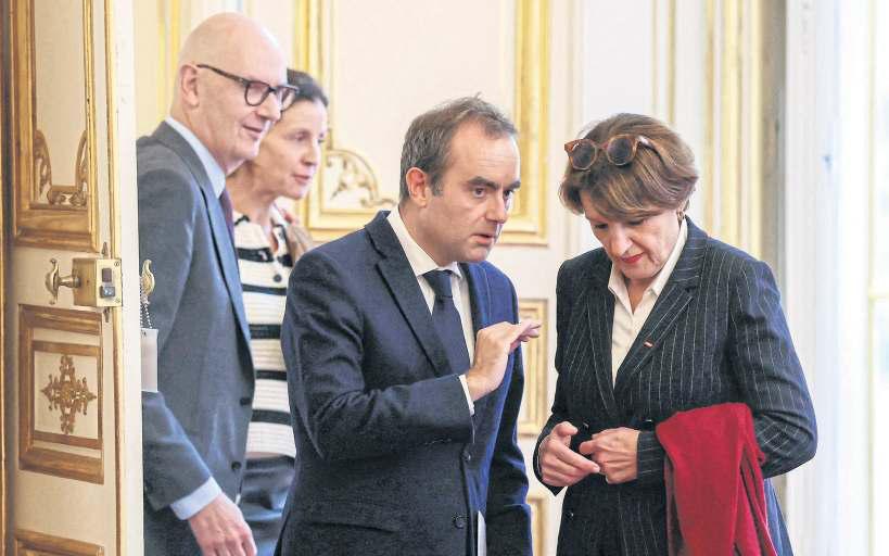 Lecornu to address parliament