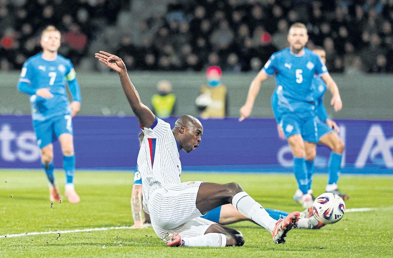 Les Bleus left icy cold in Reykjavik