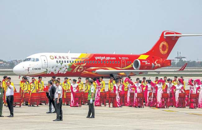 Vietjet 'ends operation of Chinese-made aircraft'