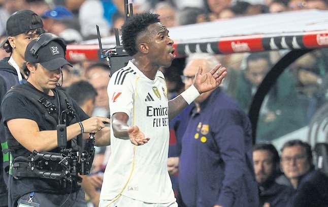 Real, Barca ready to move past Clasico