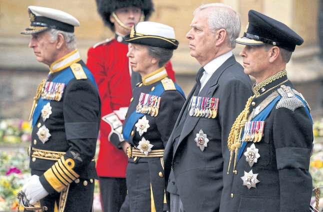 Andrew to lose last military rank: Healey