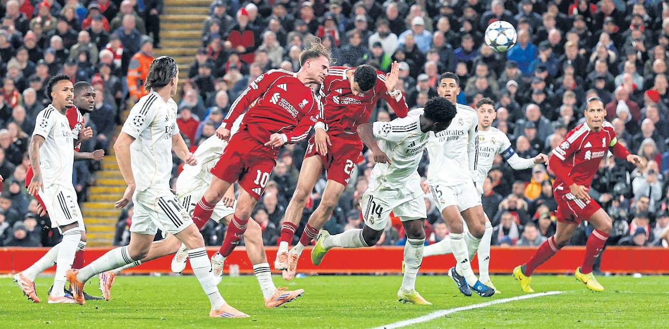 Mac Allister magic stuns poor Real