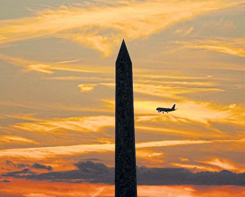 US orders flights cut at major airports