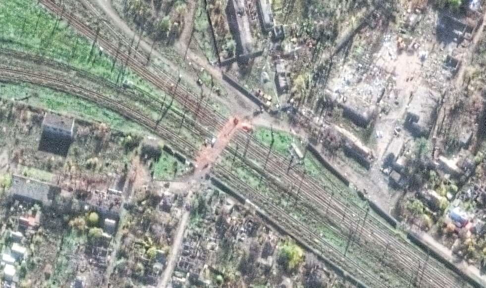 Russia advancing in 'gateway to Donetsk'