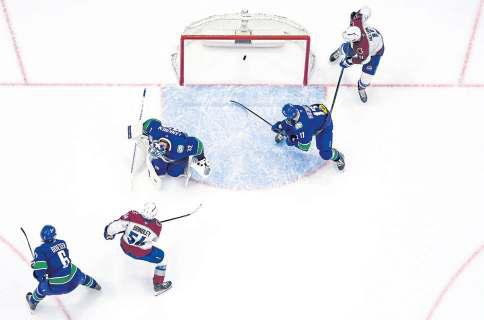 Brindley's goal pushes Avs past Canucks