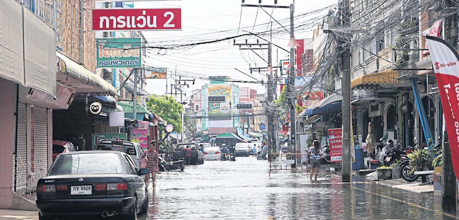 Call for tourism relief blueprint