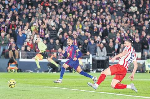 Barca extend lead with comeback win