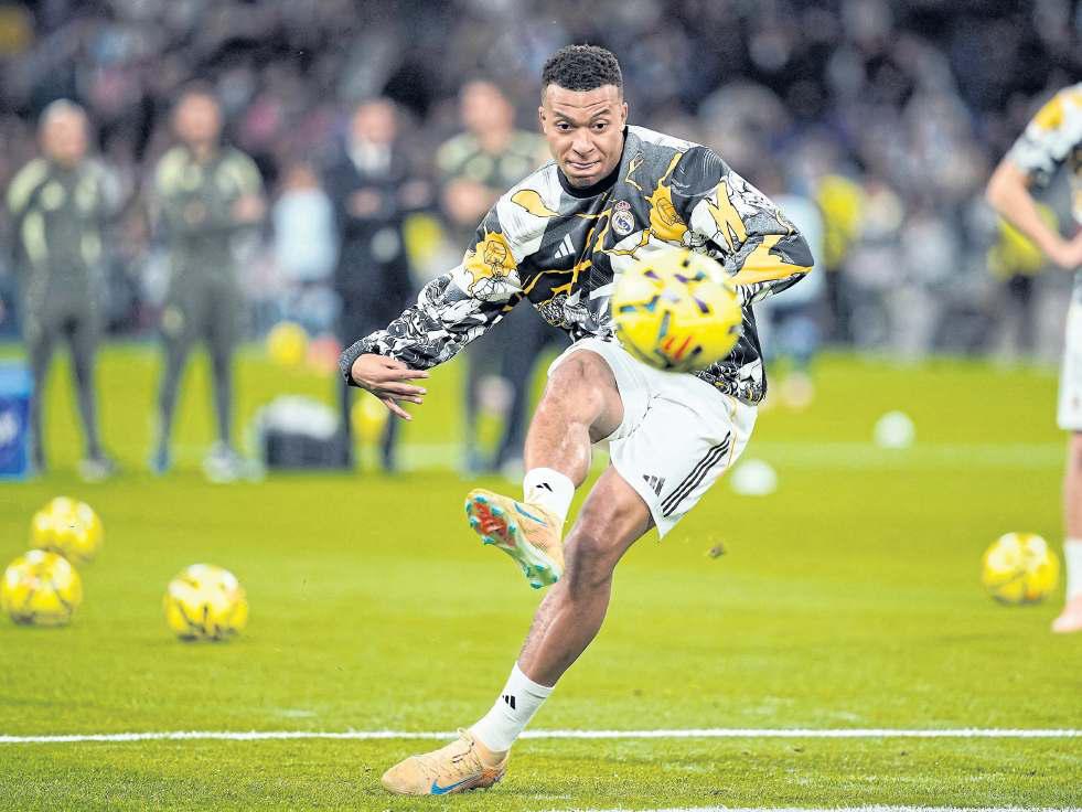 Fracturing Real Madrid need Mbappe magic
